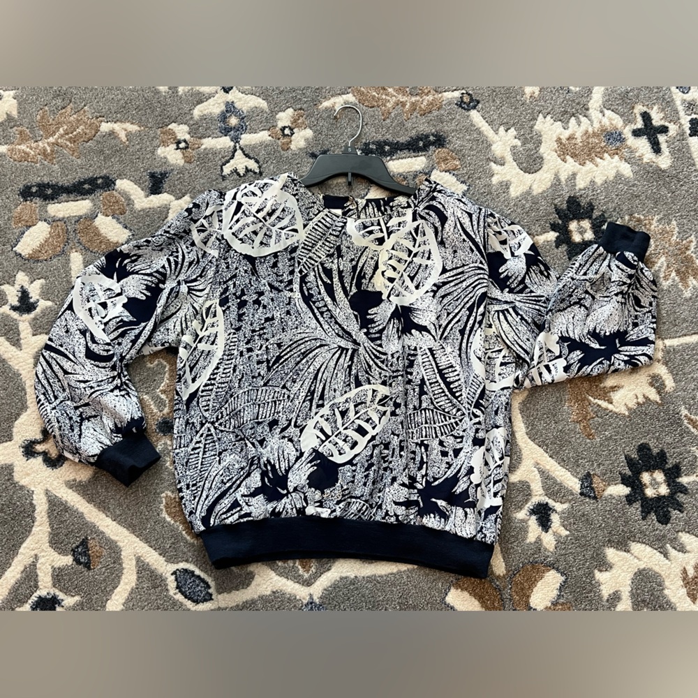 Vintage - 80s - Black and White Blouse